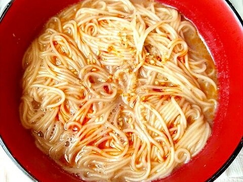 寒い季節に胡麻豆乳担々麺風にゅうめん